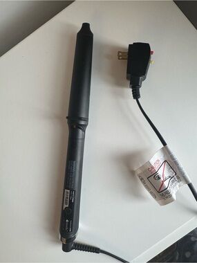 ghd Curve® Creative Curl Wand | Like New | Ultra-Zone™ | Model CURVE 1.0A2